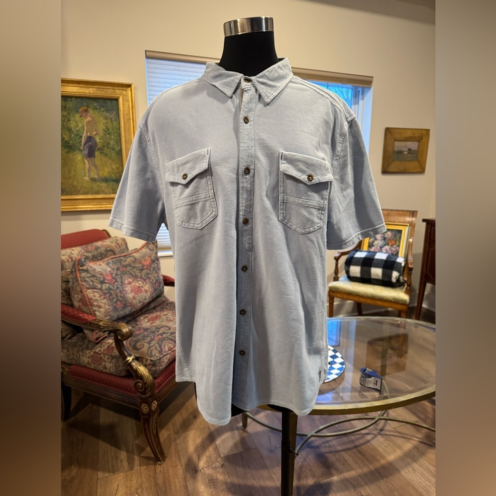 Zenfari light blue short sleeved button down shirt Size L “Buddy Polo”